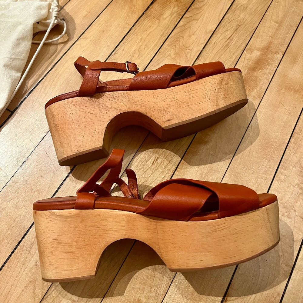 Charlotte Stone Brown Leather Heels, Size 10